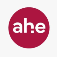 Copia de Logo Akademia (simplificado) humanistyczno con fondo blanco